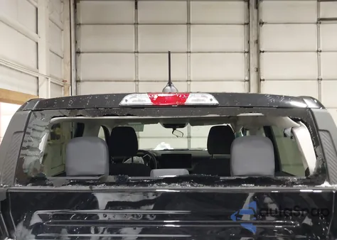 2025 Ford Maverick Xl z USA, uszkodzony, nr VIN 3FTTW8A33SRA05912